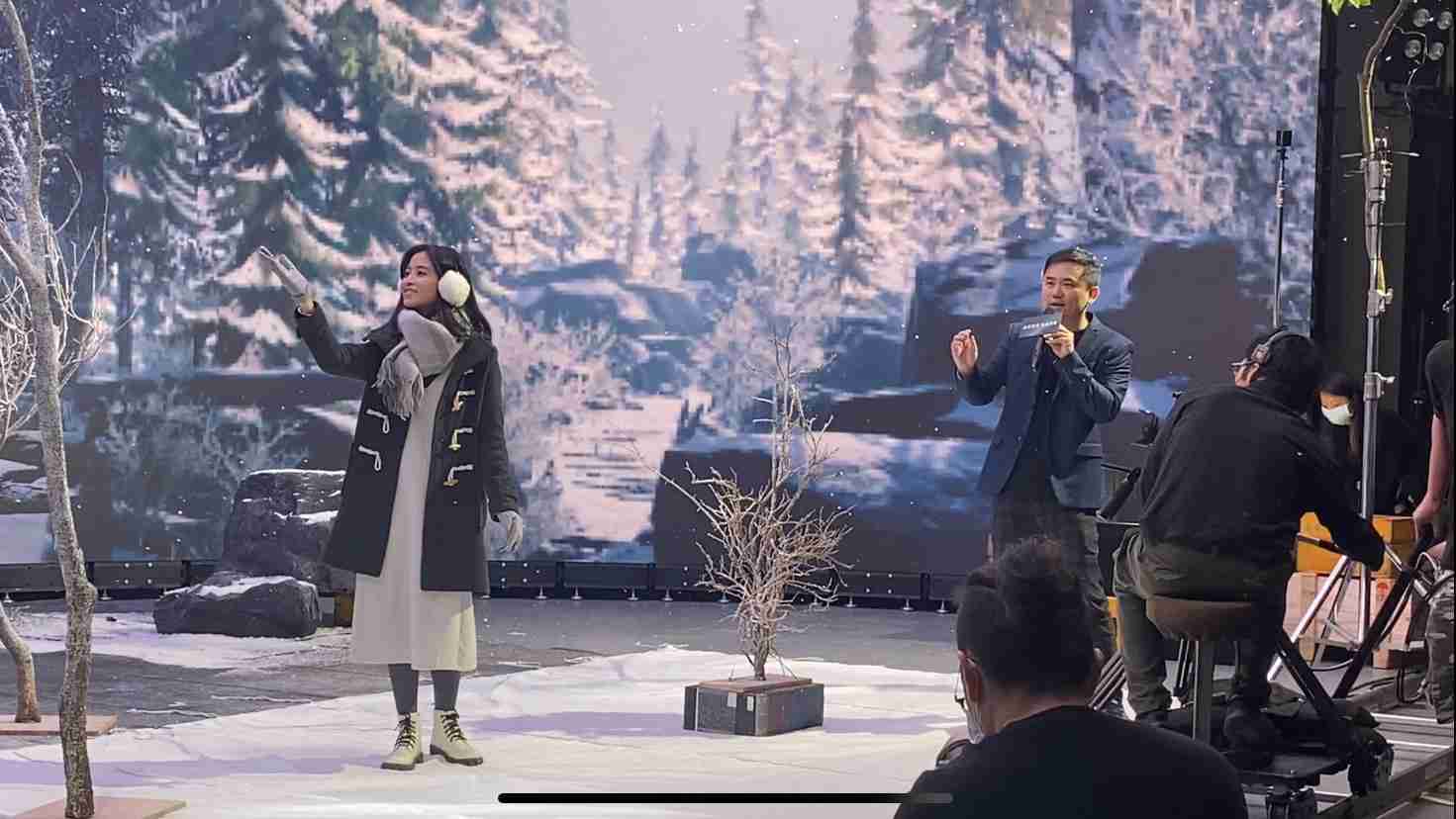 YAXIN111以ALED先进显屏技术，，，，与金马奖视觉特效团队“再现影像”携手合作打造LED虚拟摄影棚，，，提供沉浸式表演体验，，，，并精简拍摄成本与时间