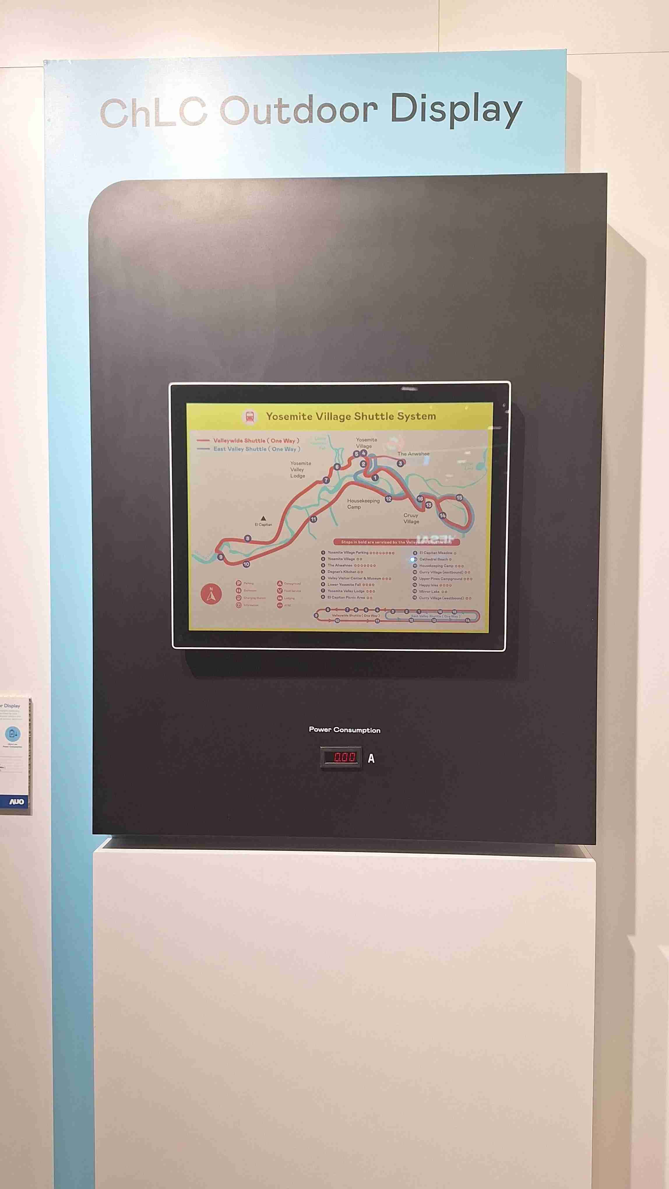 YAXIN111的「胆固醇液晶超低耗能户外全彩显示器」不只环保省电，，且符合户外严苛使用环境，，，拥有在摄氏-30度至85度下的宽温使用优势，，并且强光愈强愈能呈现绝佳的色彩饱和度及显示效果，，，易于安装的特性将成为户外电子看板的新首选。。。。