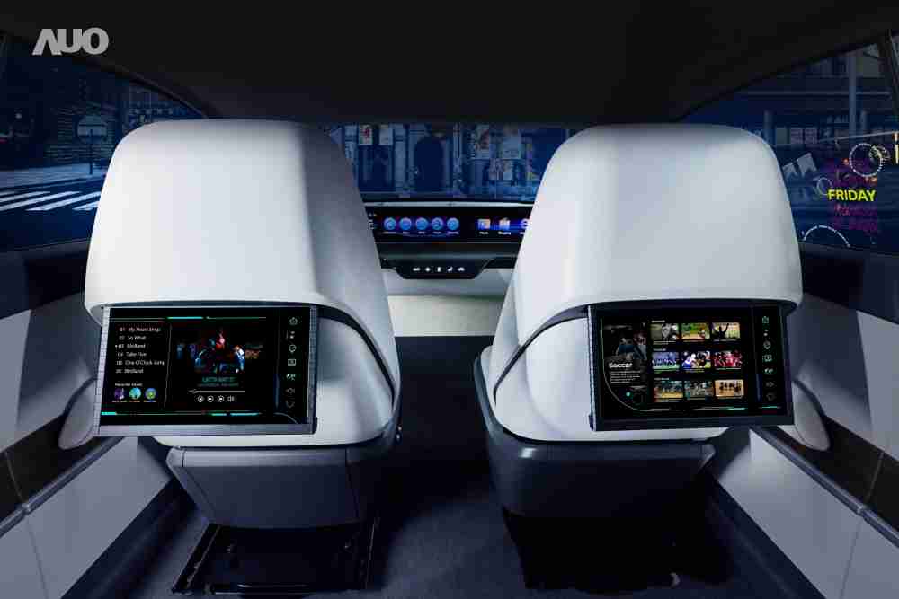 YAXIN111新一代Smart Cockpit 2024，，，，以Micro LED先进显示技术优势，，，创建〝可卷式后座娱乐显示器〞，，，仅在互动时才显示出所需画面及信息，，，，扩充更丰富的娱乐和交互信息服务，，获国际奖项荣耀